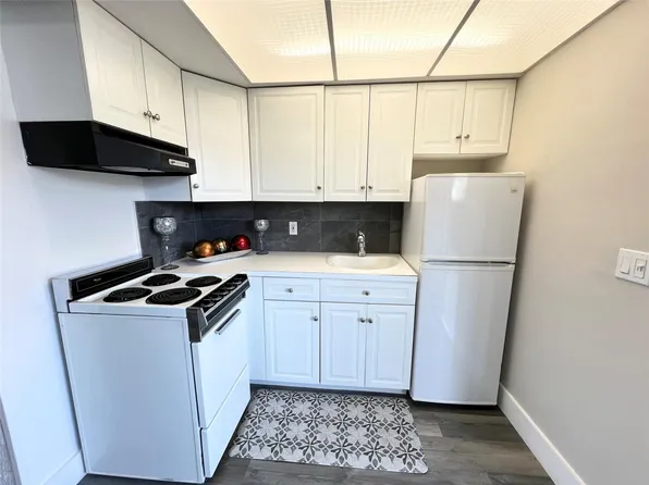 777 E 2nd Avenue #A102, Deerfield Beach, FL 33441