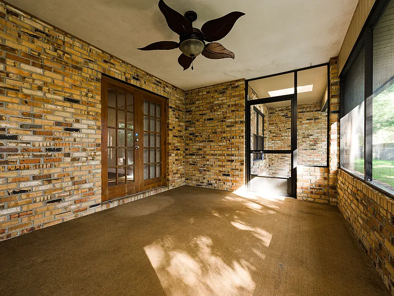 1523 Poplar Dr — Photo 27