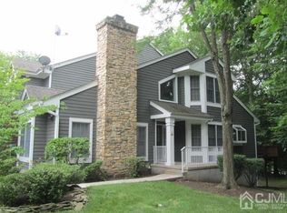 47 Coriander Dr, Princeton, NJ 08540