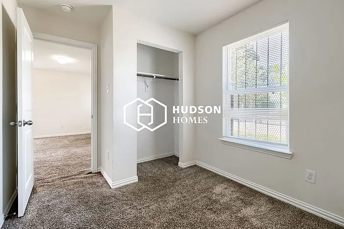 3408 Spring Ave — Photo 9