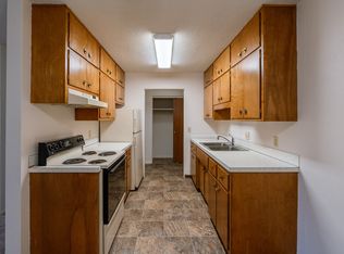 Woodland, Fargo, ND 58102