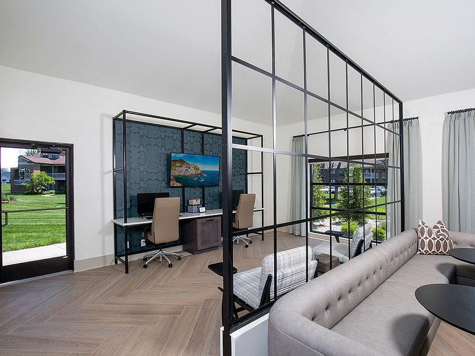 Business center and shared workspace