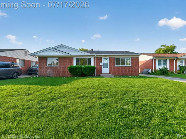 34624 Michelle Dr, Romulus, MI 48174