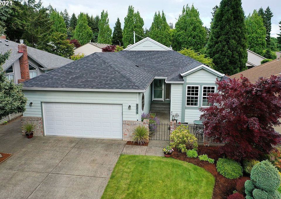1st image of 3211 SE 156th Ave
