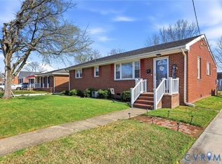 622 Charles Ave, Colonial Heights, VA 23834