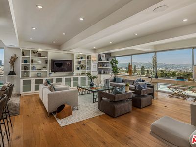 2222 Avenue Of The Stars Unit 605, Los Angeles, CA, 90067