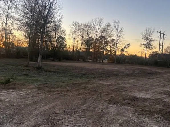 Augustine Dr, Lake Charles, LA 70611