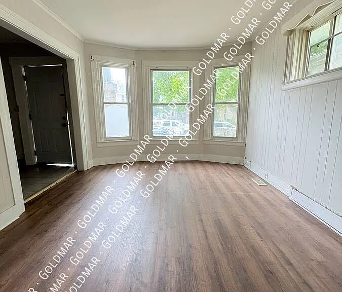 705 Moy Ave #MAIN — Photo 1