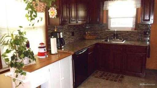 4th image of 26131 Ronald St