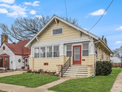 7116 20th AVENUE, Kenosha, WI, 53143
