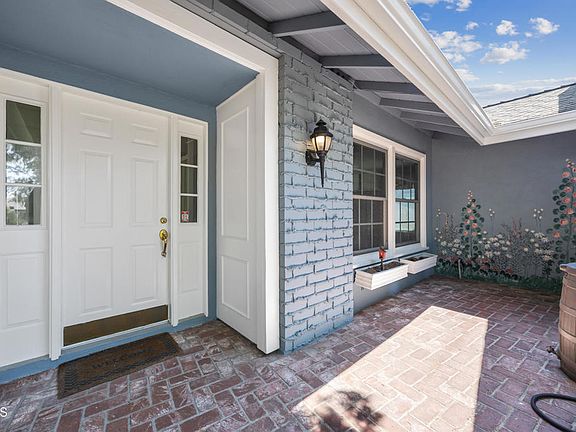 4th image of 9424 Crystal View Dr