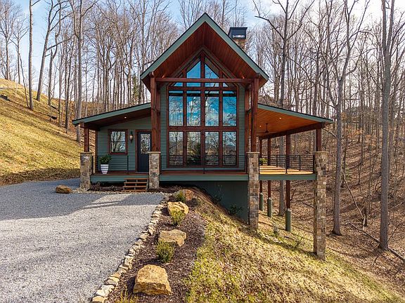2nd image of 4474 Twiggs Rd