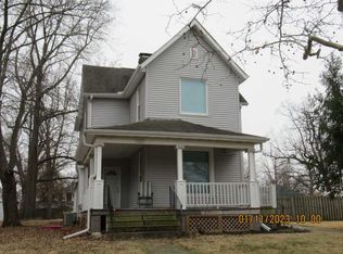 1421 W Main St, Decatur, IL 62522