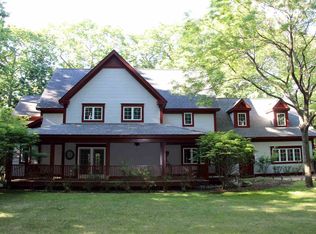6400 Hughston Rd, Harbor Springs, MI 49740
