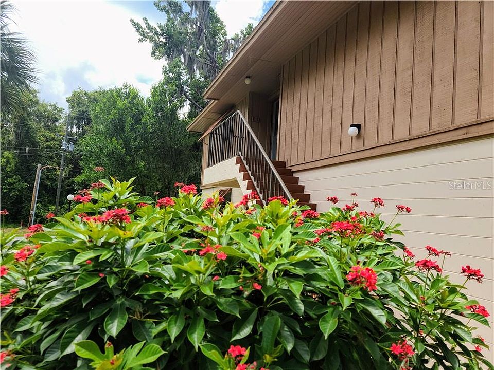 1st image of 190 Hickory Woods Ct APT 6D