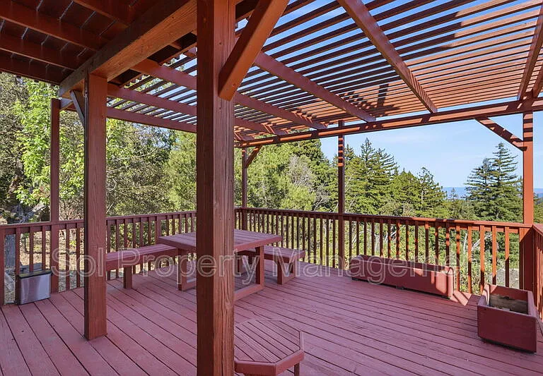 1005 Summit Rd — Photo 6
