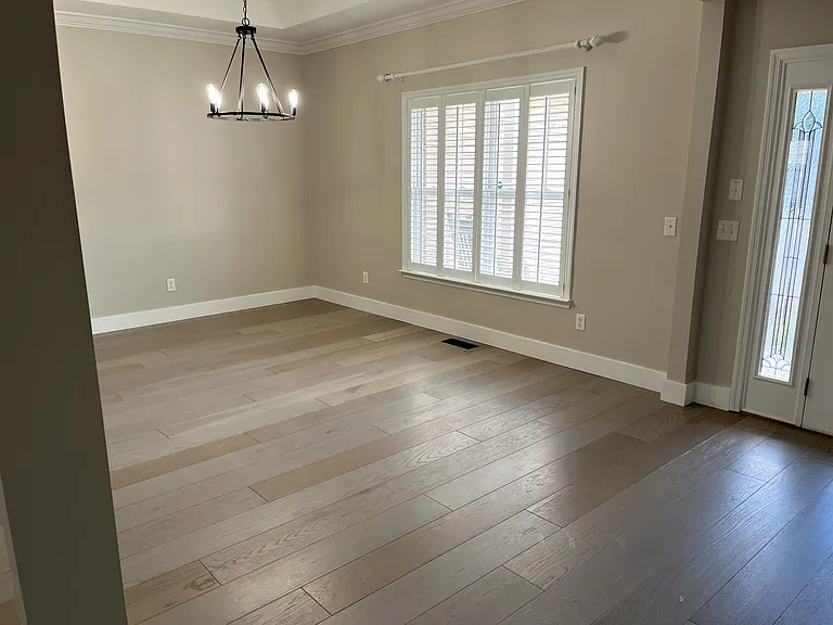 7629 Prince Dr — Photo 4