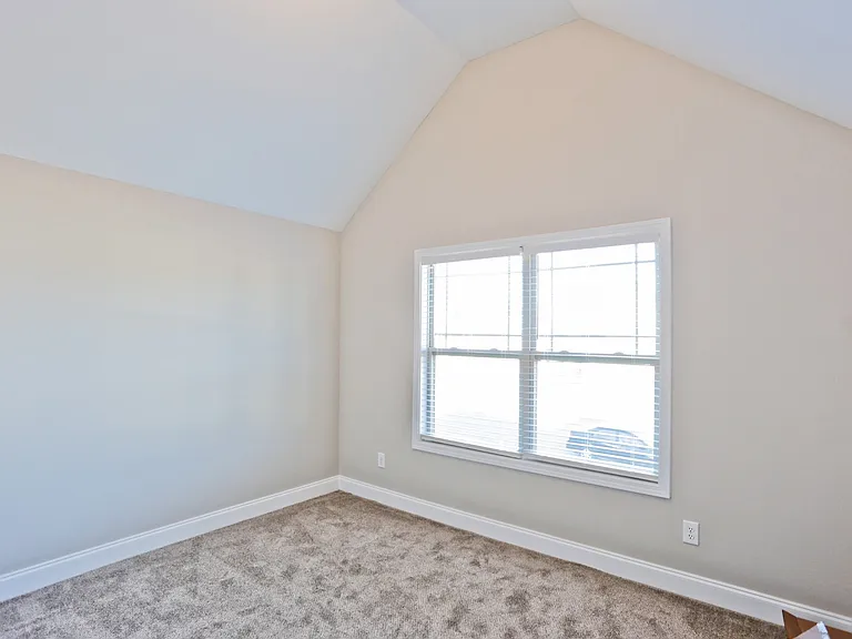 1076 Black Oak Cir — Photo 19