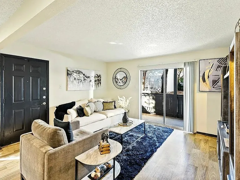 Experience modern living at The WerX. This beautifully designed space features an open layout with stylish furnishings and natural light. Ideal for those seeking comfort and convenience. Schedule a tour today and make it your new home!