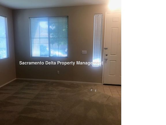 3rd image of 8294 Fanning Way