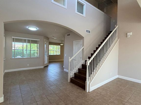 3rd image of 5284 W King Fisher Ln