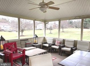 16 Welwyn Rd, Newark, DE 19711