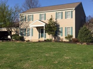 807 N Quail Ridge Cir, Vincennes, IN 47591