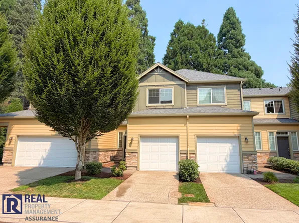7951 NE Caitlin St, Hillsboro, OR 97006