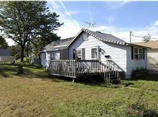 214 Bayview Ave, Union Beach, NJ 07735