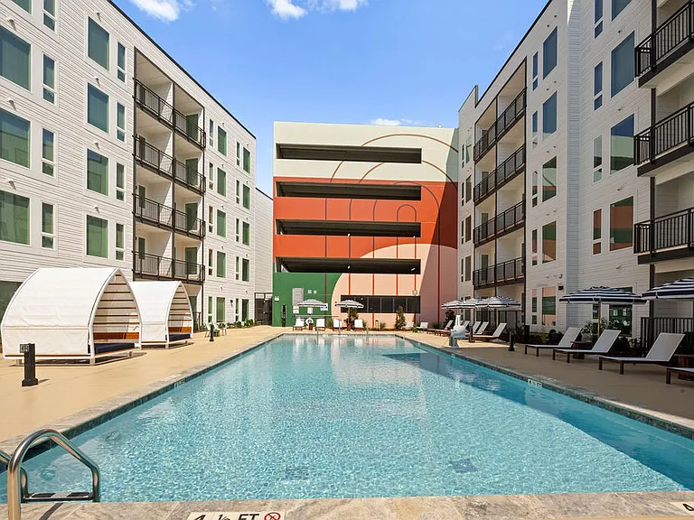 Sorella Apartments — Photo 19