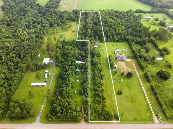 16095 Laurent Rd, Foley, AL 36535