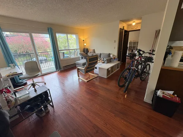 4329 Dayton Ave N APT 1, Seattle, WA 98103