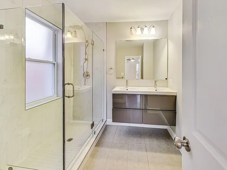 5415 Illinois Ave NW — Photo 15