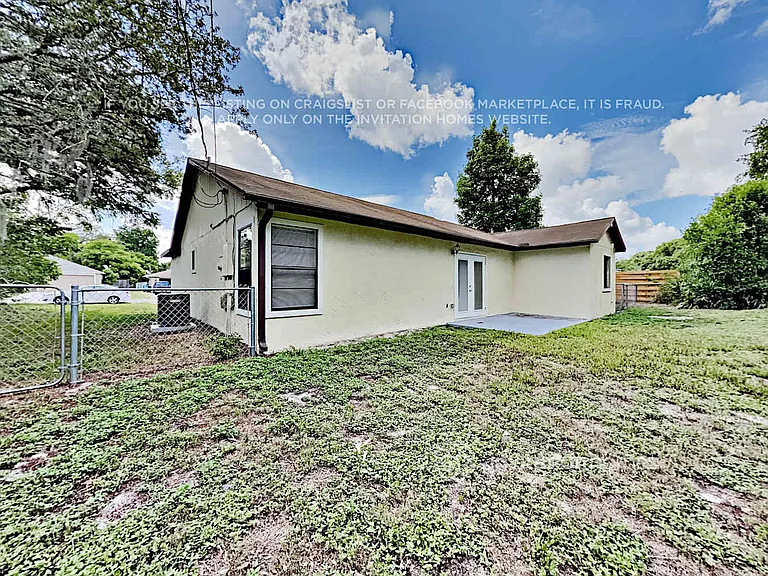 1082 Leeward Dr — Photo 13