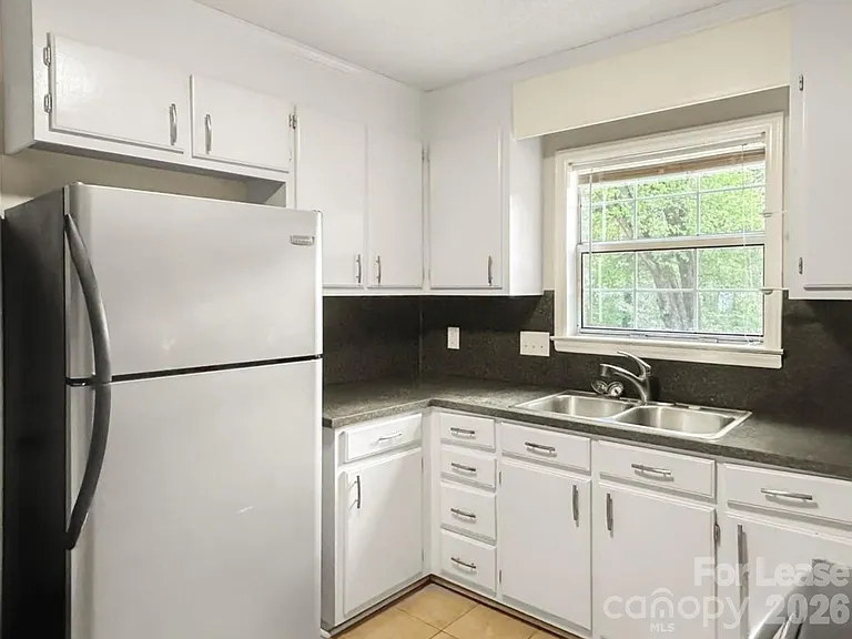 5933 Ruth Dr — Photo 10