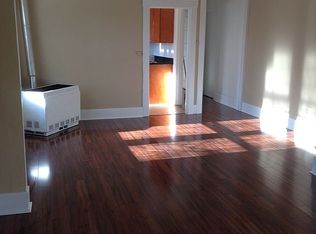 2435 7th Ave W #D, Seattle, WA 98119