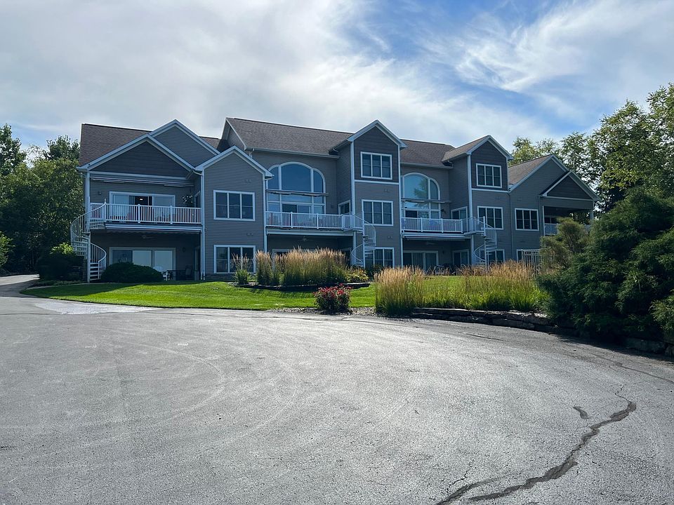 Beautiful Kingfisher Condominium!