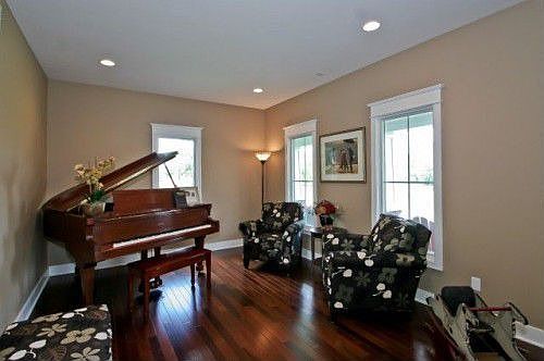 5th image of 6941 Northbeech Ct