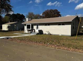 211 E Walnut St, Pilot Knob, MO 63663