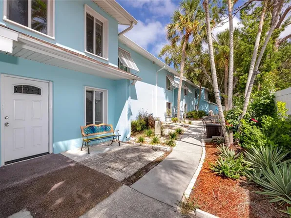 3775 40TH LANE S #E, ST PETERSBURG, FL 33711
