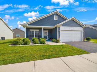 970 E 117th Pl, Crown Point, IN 46307