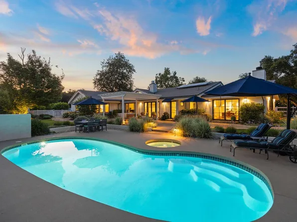 10929 Encino Dr, Oak View, CA 93022