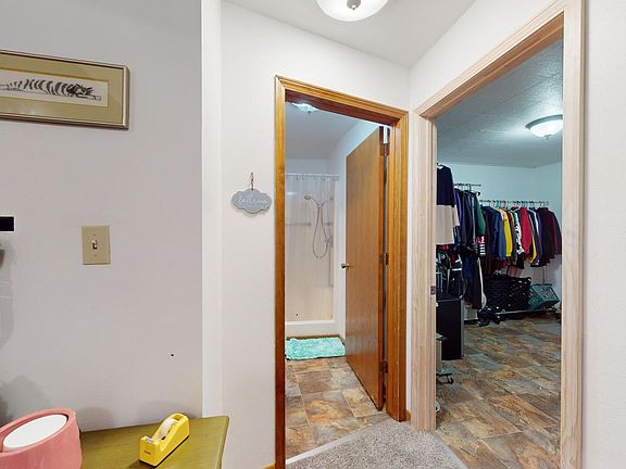 5th image of 616 Park Ave #1