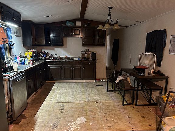 4th image of 10 Center St #12