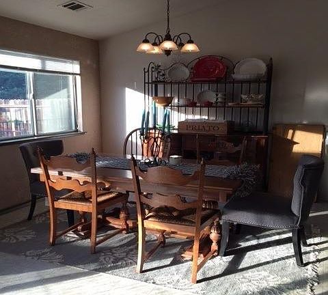 4th image of 3263 Grace Dr