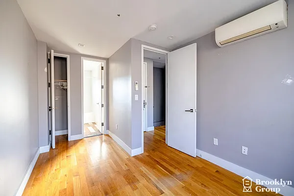 Rented by Brooklyn Group | media 11