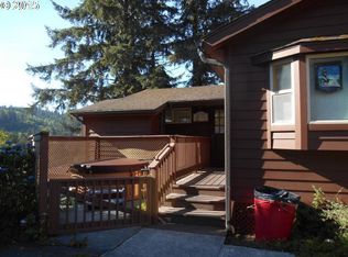 19921 Whaleshead Rd #B4, Brookings, OR 97415