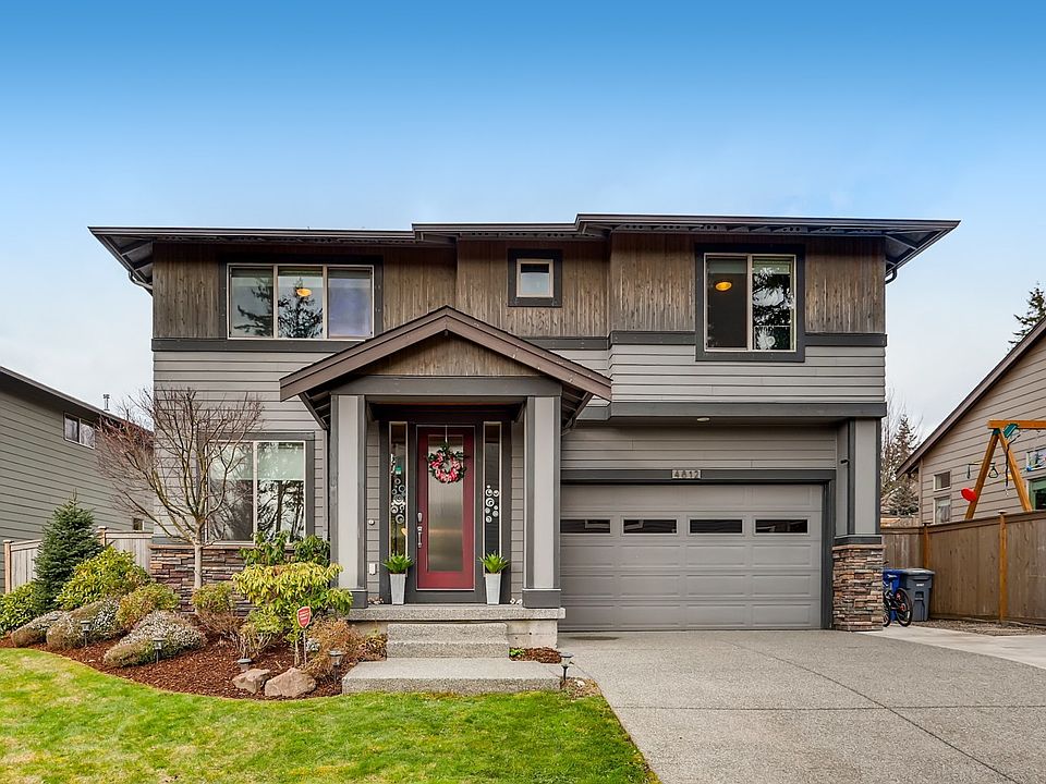 1st image of 4812 243rd Cir SE