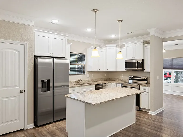 8035 E Glen Rd — Photo 11