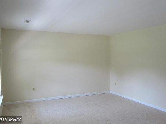 4th image of 40240 Morgan Way